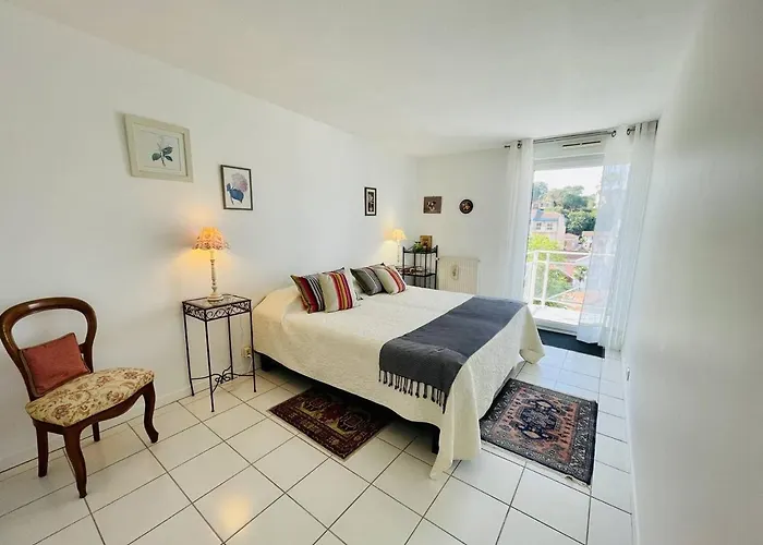 - 3 Pieces Avec Terrasses Et Parking A 300m De La - Fr-1-433-53 Аркашон